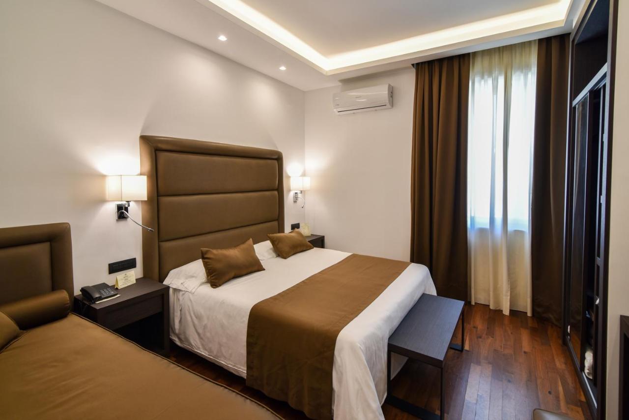 Hotel Palma Pompeï Buitenkant foto