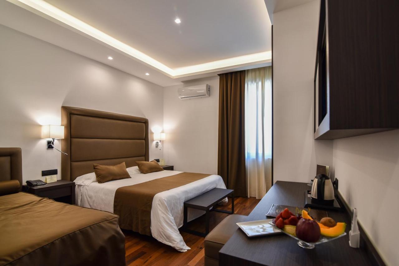 Hotel Palma Pompeï Buitenkant foto