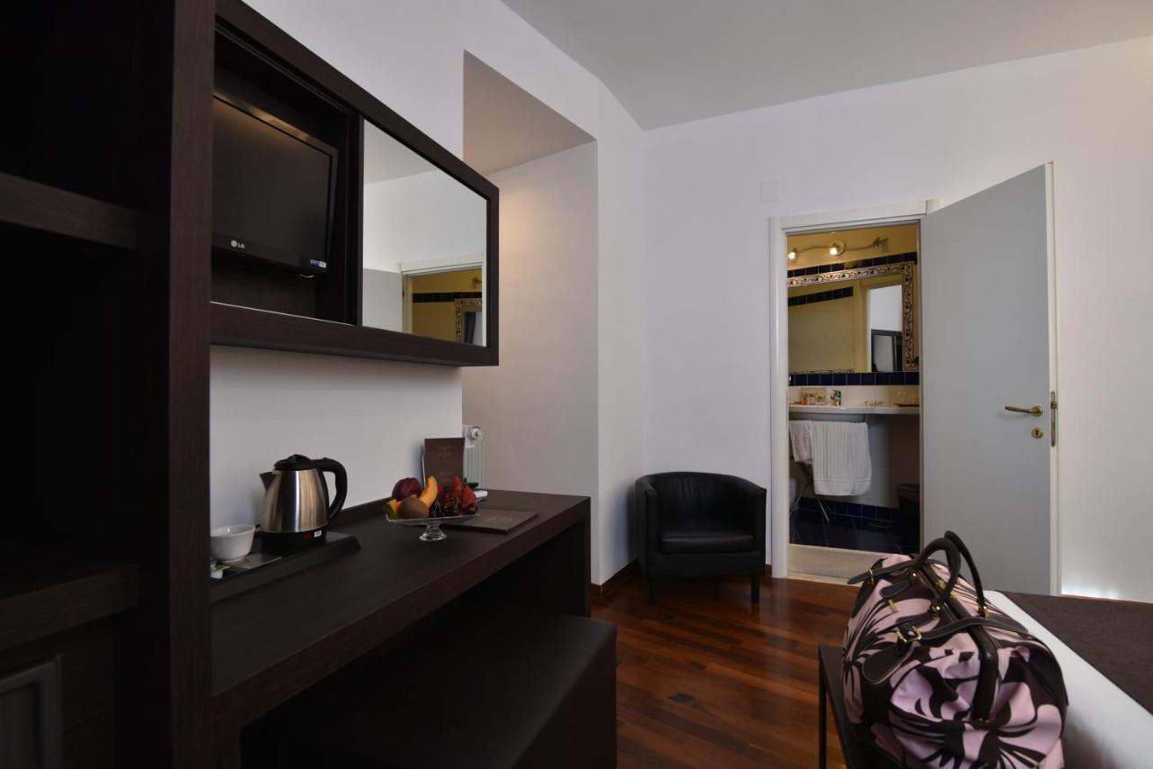 Hotel Palma Pompeï Buitenkant foto