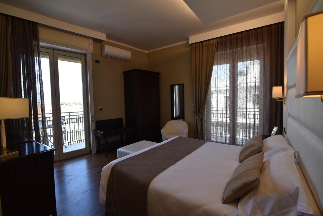 Hotel Palma Pompeï Buitenkant foto