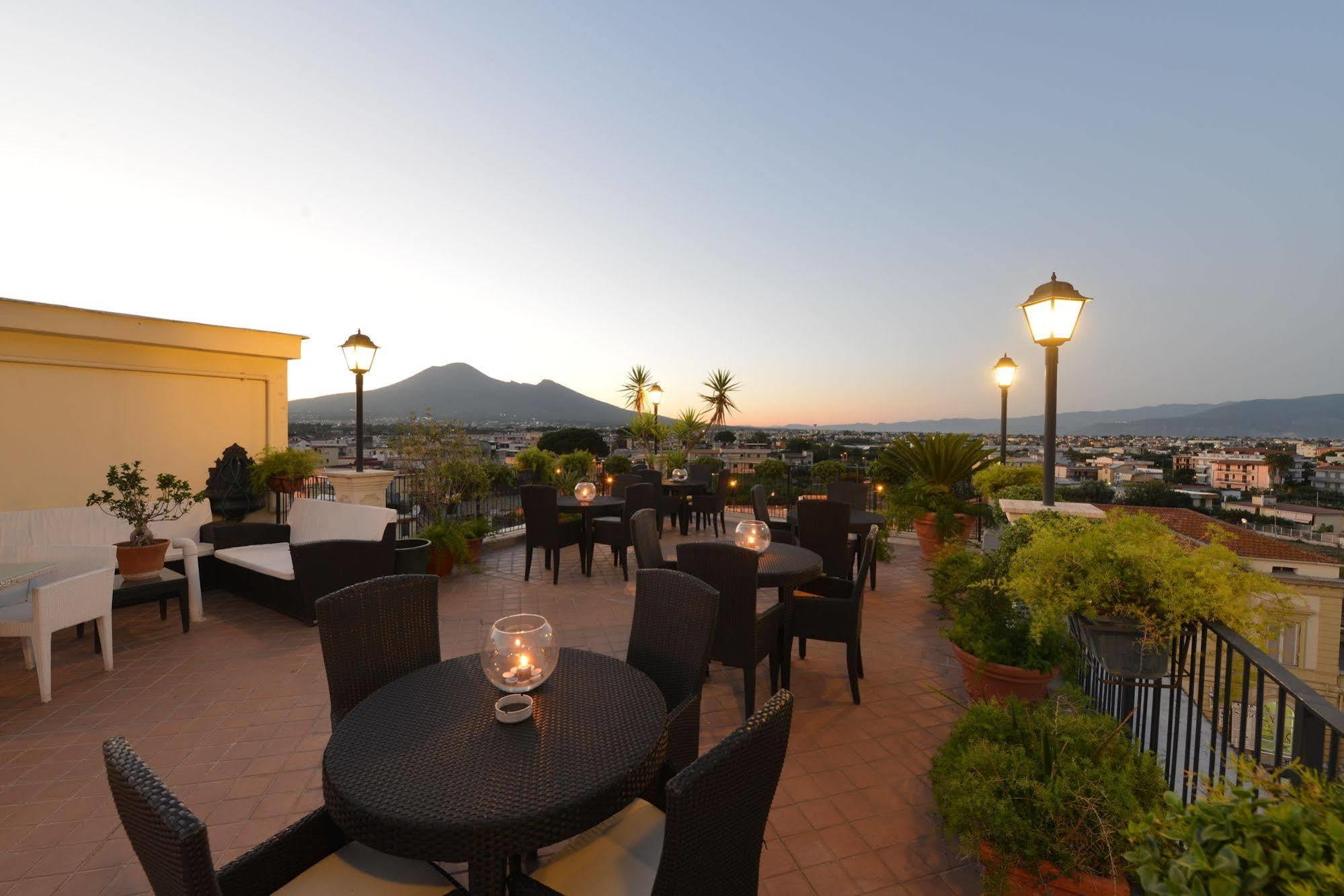 Hotel Palma Pompeï Buitenkant foto